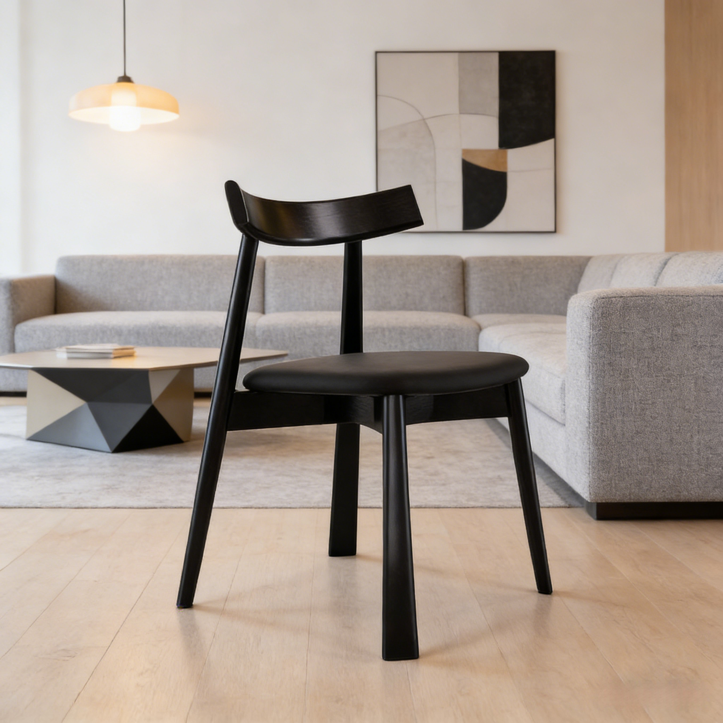Horn-shaped Solid Wood Dining Chair